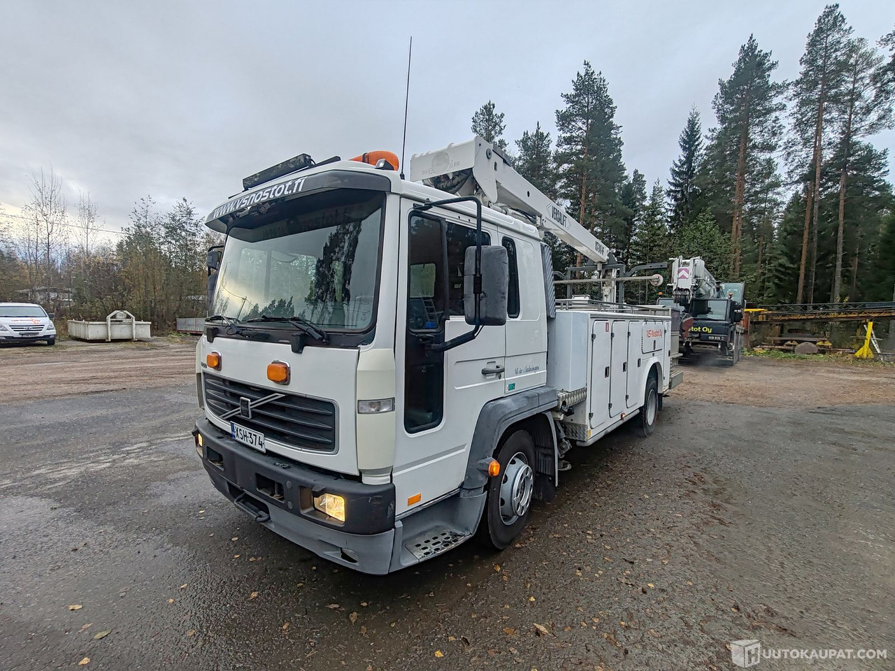 Volvo FL6 nostokoriauto, 2004, Kurikka - Truk: gambar 2 Volvo FL6 nostokoriauto, 2004, Kurikka - Truk: gambar 2