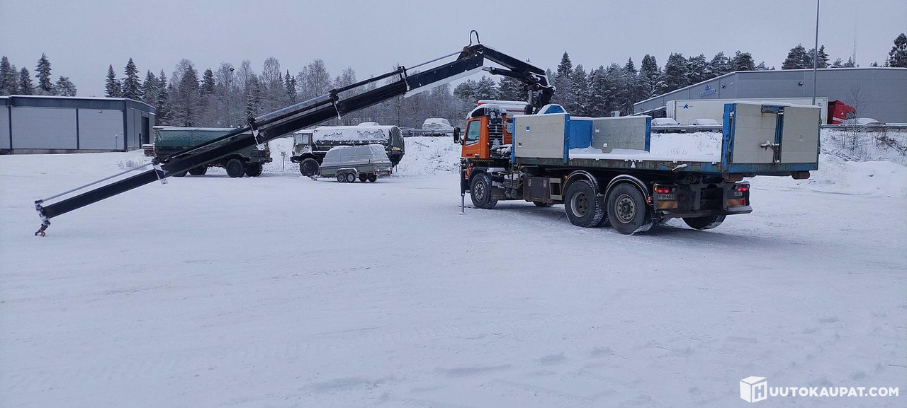 Volvo FM7, 1999, Kajaani - Truk flatbed, Truk derek: gambar 2 Volvo FM7, 1999, Kajaani - Truk flatbed, Truk derek: gambar 2