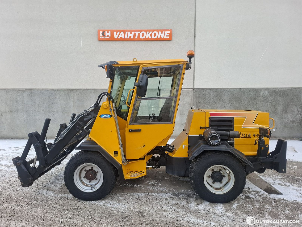 Wille 445, 1997, property maintenance machine, VAT included 25.5%, Nurmijärvi - Wheel loader: gambar 1 Wille 445, 1997, property maintenance machine, VAT included 25.5%, Nurmijärvi - Wheel loader: gambar 1