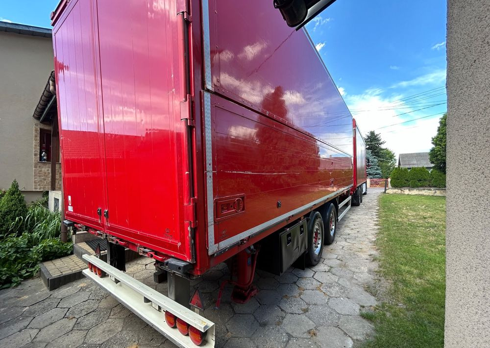 DAF XF 510 NAPOJÓWKA z Niemiec Retarder TOP ALUFELGI / FULL OPCJA / super space 106.510 106.460 480 530 najlepszy motor 6x2 26.510 26.460 - Truk dengan terpal samping: gambar 3 DAF XF 510 NAPOJÓWKA z Niemiec Retarder TOP ALUFELGI / FULL OPCJA / super space 106.510 106.460 480 530 najlepszy motor 6x2 26.510 26.460 - Truk dengan terpal samping: gambar 3