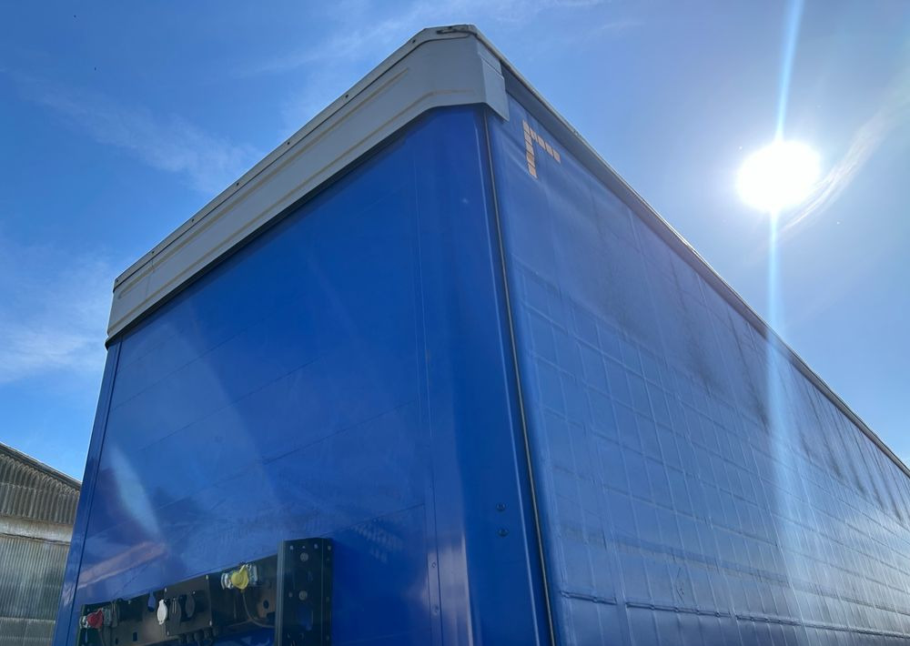 Kögel SALON PL / STANDARD 2022 SAF / PALECIARA / STAN BARDZO DOBRY / OD PIERWSZEGO WŁAŚCICIELA / SKRZYNIA NA PALETY / TOP 2022 - Semi-trailer dengan terpal samping: gambar 4 Kögel SALON PL / STANDARD 2022 SAF / PALECIARA / STAN BARDZO DOBRY / OD PIERWSZEGO WŁAŚCICIELA / SKRZYNIA NA PALETY / TOP 2022 - Semi-trailer dengan terpal samping: gambar 4