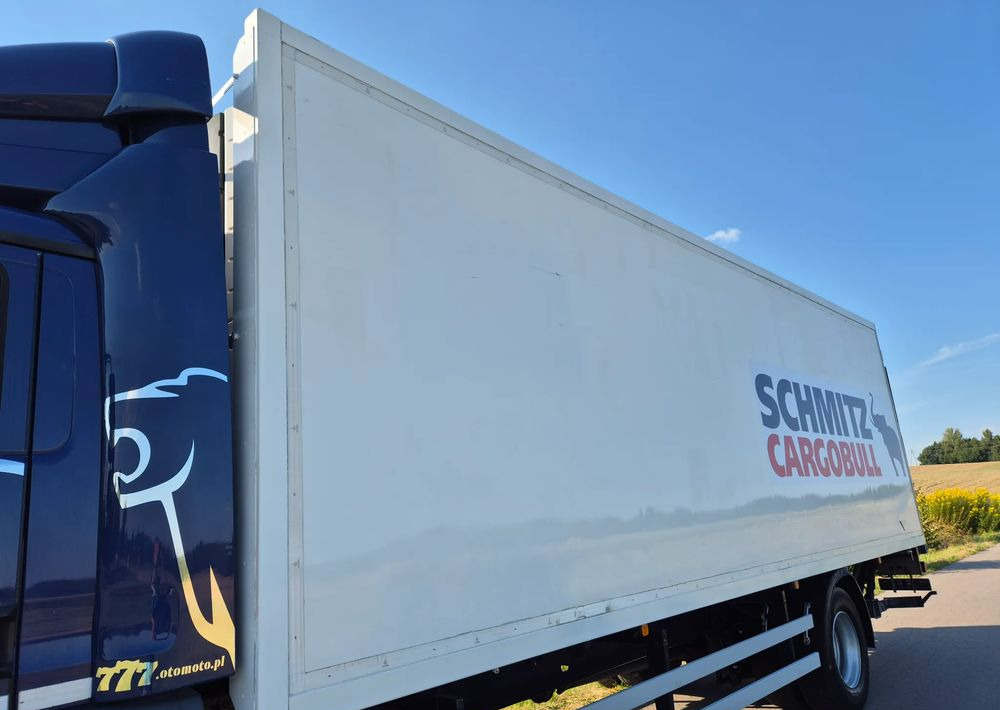 MAN TGM 18.250 Carrier 1950 D/E z Holandii / TOP STAN / 7.5m / 18 palet / winda + drzwi boczne / OKAZJA - Truk berpendingin: gambar 2 MAN TGM 18.250 Carrier 1950 D/E z Holandii / TOP STAN / 7.5m / 18 palet / winda + drzwi boczne / OKAZJA - Truk berpendingin: gambar 2