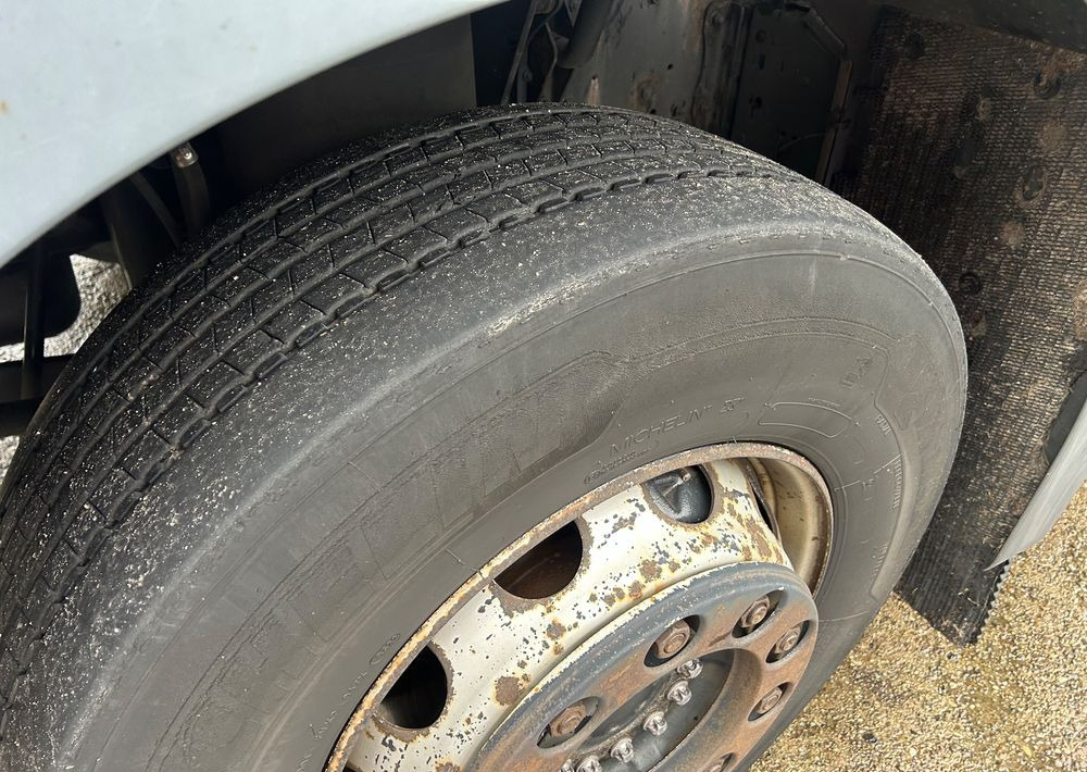 Truk berpendingin MAN TGM 18.290 2017 Supra 1250 mt z Niemiec / winda Klima webasto Michelin / OKAZJA Carrier TOP: gambar 15 Truk berpendingin MAN TGM 18.290 2017 Supra 1250 mt z Niemiec / winda Klima webasto Michelin / OKAZJA Carrier TOP: gambar 15