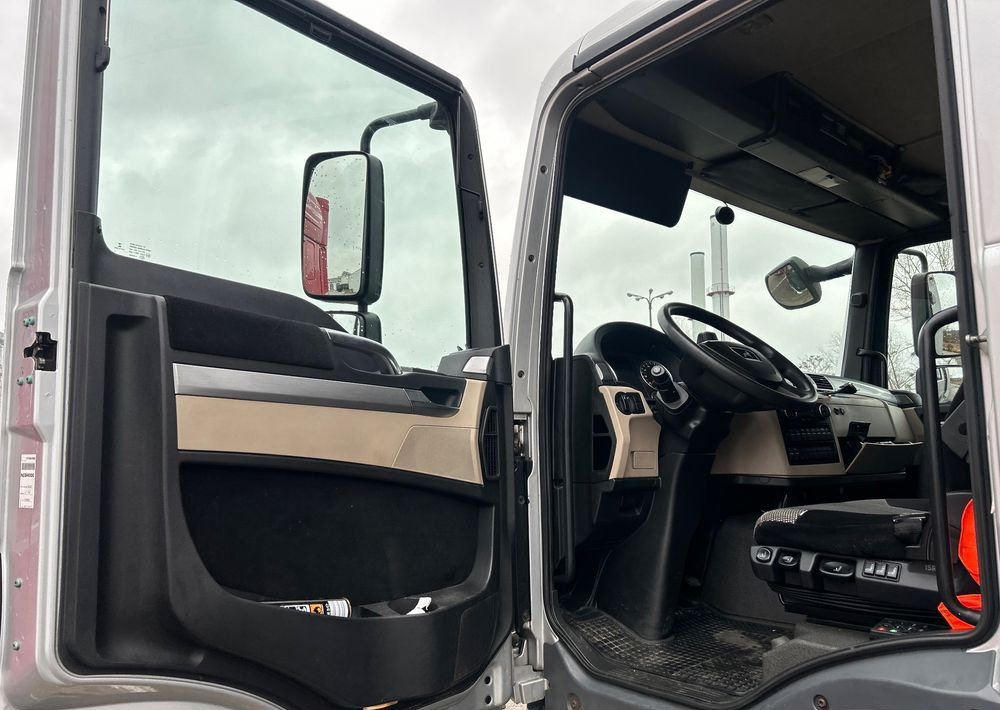 Truk berpendingin MAN TGM 18.290 2017 Supra 1250 mt z Niemiec / winda Klima webasto Michelin / OKAZJA Carrier TOP: gambar 11 Truk berpendingin MAN TGM 18.290 2017 Supra 1250 mt z Niemiec / winda Klima webasto Michelin / OKAZJA Carrier TOP: gambar 11