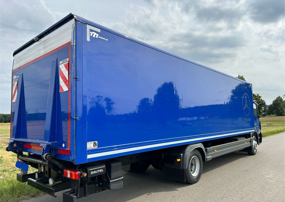 Mercedes-Benz Atego 1524 Z Niemiec 8.65m TOP 2018 Przód i tył na poduszkach 15t DMC / TOP STAN - Truk box: gambar 3 Mercedes-Benz Atego 1524 Z Niemiec 8.65m TOP 2018 Przód i tył na poduszkach 15t DMC / TOP STAN - Truk box: gambar 3