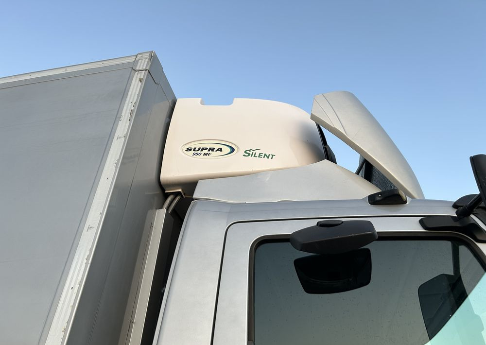 Mercedes-Benz Axor 1824 237000km !! TOP 8m 20 palet / z Niemiec / Euro 5 ! / agregat Carrier Supra 950 - Truk berpendingin: gambar 4 Mercedes-Benz Axor 1824 237000km !! TOP 8m 20 palet / z Niemiec / Euro 5 ! / agregat Carrier Supra 950 - Truk berpendingin: gambar 4