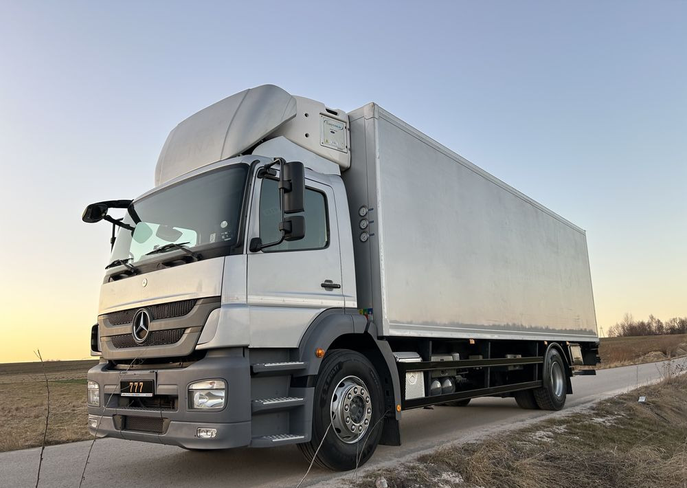 Mercedes-Benz Axor 1824 237000km !! TOP 8m 20 palet / z Niemiec / Euro 5 ! / agregat Carrier Supra 950 - Truk berpendingin: gambar 2 Mercedes-Benz Axor 1824 237000km !! TOP 8m 20 palet / z Niemiec / Euro 5 ! / agregat Carrier Supra 950 - Truk berpendingin: gambar 2