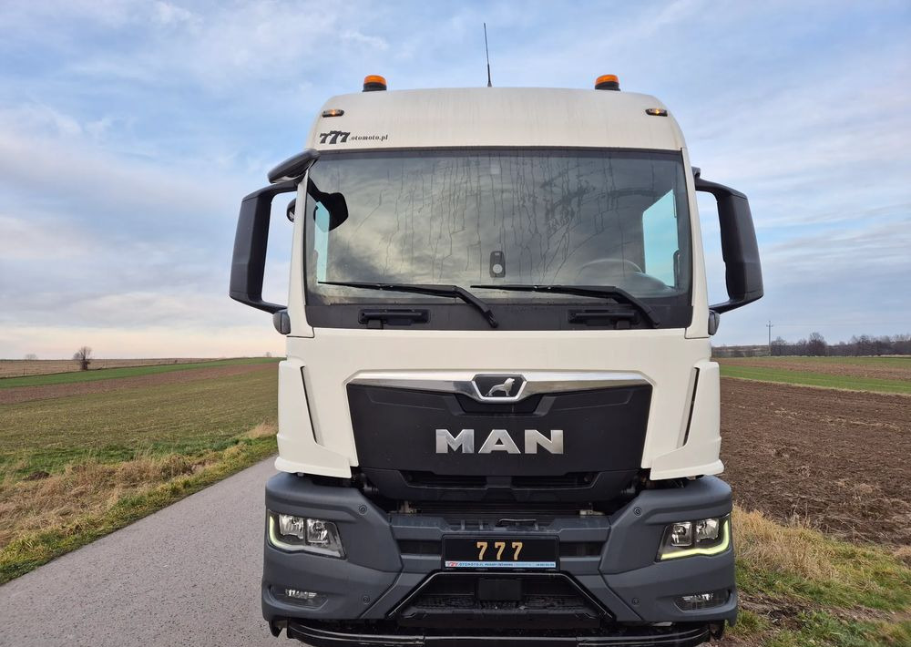 MAN TGS 18.470 NAUKA JAZDY STANDARD 4x2 / TGX 18.360 400 510 460 500 TOP STAN / ŚWIEŻO SPROWADZONY - Tractor head: gambar 5 MAN TGS 18.470 NAUKA JAZDY STANDARD 4x2 / TGX 18.360 400 510 460 500 TOP STAN / ŚWIEŻO SPROWADZONY - Tractor head: gambar 5