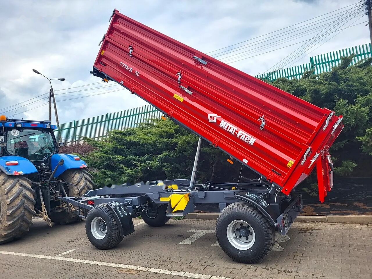 Metal-Fach T710/1 – 6t dwuosiowa - Trailer jungkit pertanian/ Tempat sampah: gambar 1 Metal-Fach T710/1 – 6t dwuosiowa - Trailer jungkit pertanian/ Tempat sampah: gambar 1