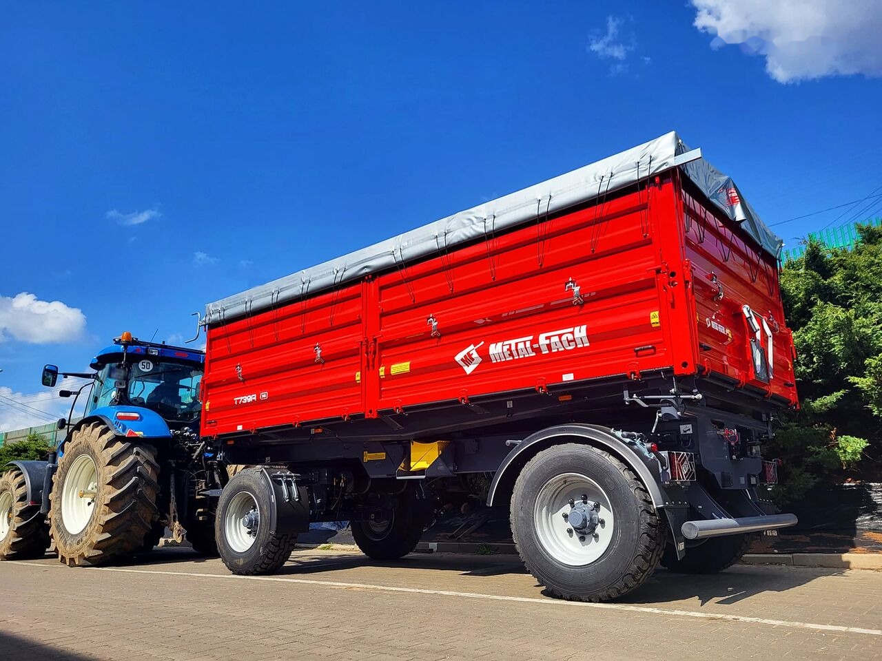 Metal-Fach T739A - 14t dwuosiowa - Trailer jungkit pertanian/ Tempat sampah: gambar 4 Metal-Fach T739A - 14t dwuosiowa - Trailer jungkit pertanian/ Tempat sampah: gambar 4