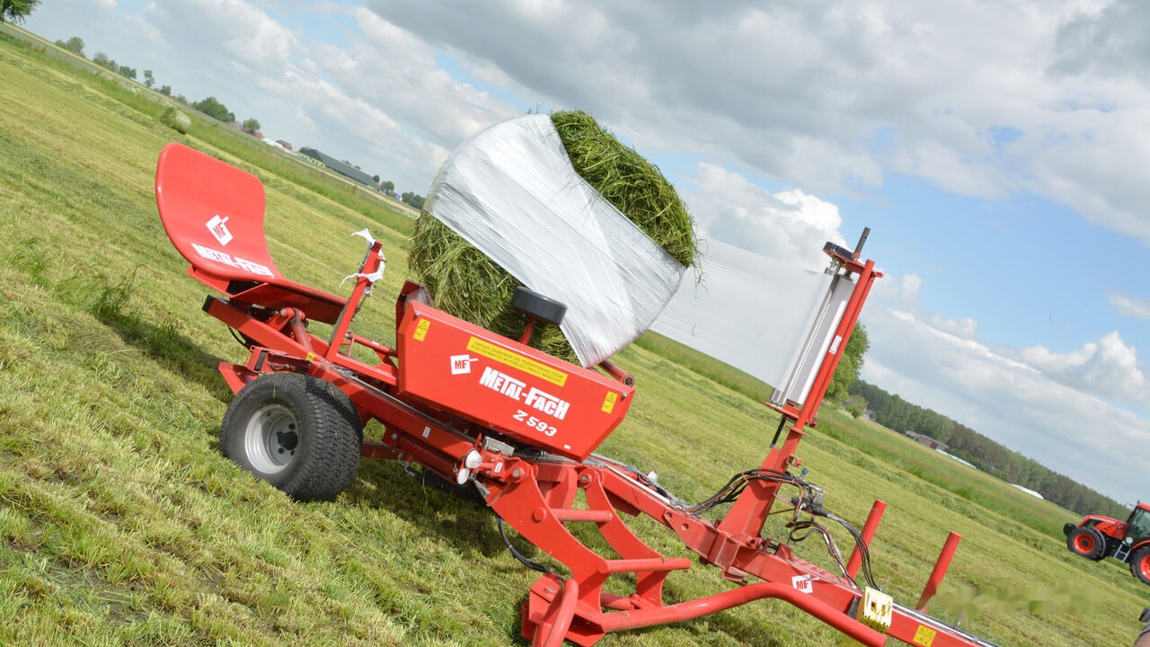 Metal-Fach Z593 sterowany mechanicznie - Pembungkus bale: gambar 2 Metal-Fach Z593 sterowany mechanicznie - Pembungkus bale: gambar 2