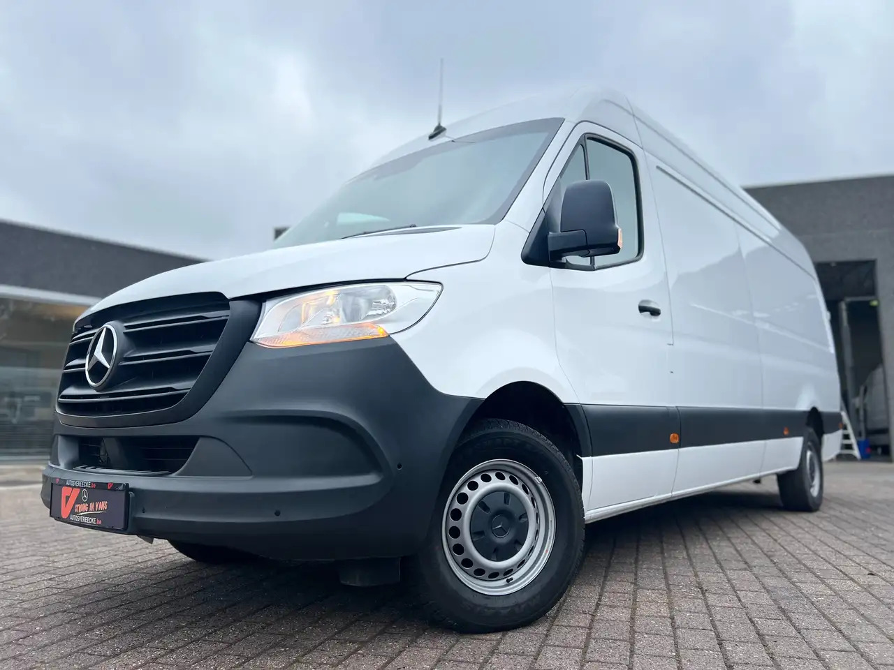 Mercedes-Benz Sprinter 317 L3H2 (38.250ex) 3.5T SLEEP|CARPLAY|CAMERA|PTS - Van panel: gambar 2 Mercedes-Benz Sprinter 317 L3H2 (38.250ex) 3.5T SLEEP|CARPLAY|CAMERA|PTS - Van panel: gambar 2