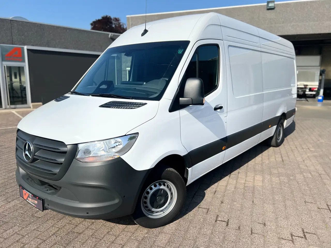 Mercedes-Benz Sprinter 317 L3H2 PRO (35.950ex) FACELIFT |CAMERA| 11" MBUX - Van panel: gambar 2 Mercedes-Benz Sprinter 317 L3H2 PRO (35.950ex) FACELIFT |CAMERA| 11" MBUX - Van panel: gambar 2