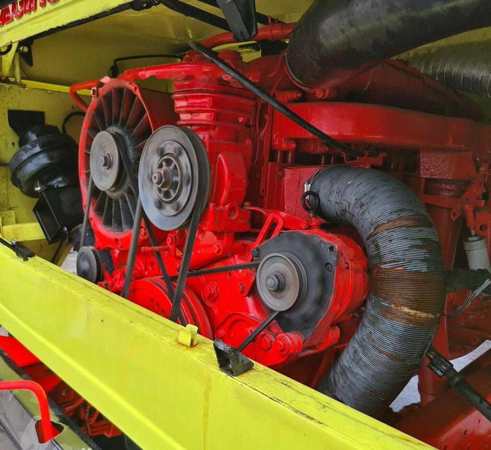 Truk jungkit, Truk derek IVECO MAGIRUS STRALIS kiper 4x4 + HDS: gambar 25 Truk jungkit, Truk derek IVECO MAGIRUS STRALIS kiper 4x4 + HDS: gambar 25