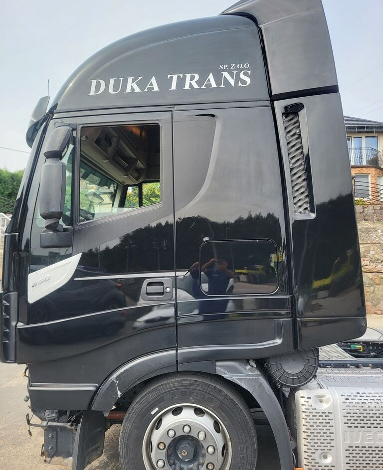IVECO Stralis Hi-Way XP 2017r. Lift truck - Kabin untuk Truk: gambar 4 IVECO Stralis Hi-Way XP 2017r. Lift truck - Kabin untuk Truk: gambar 4