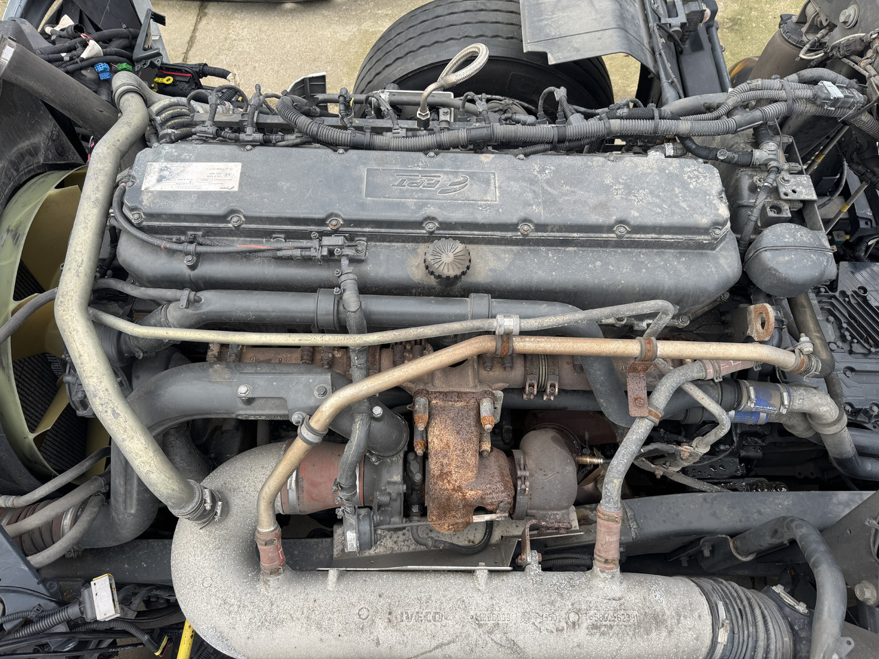 Iveco S-Way - Mesin: gambar 1 Iveco S-Way - Mesin: gambar 1