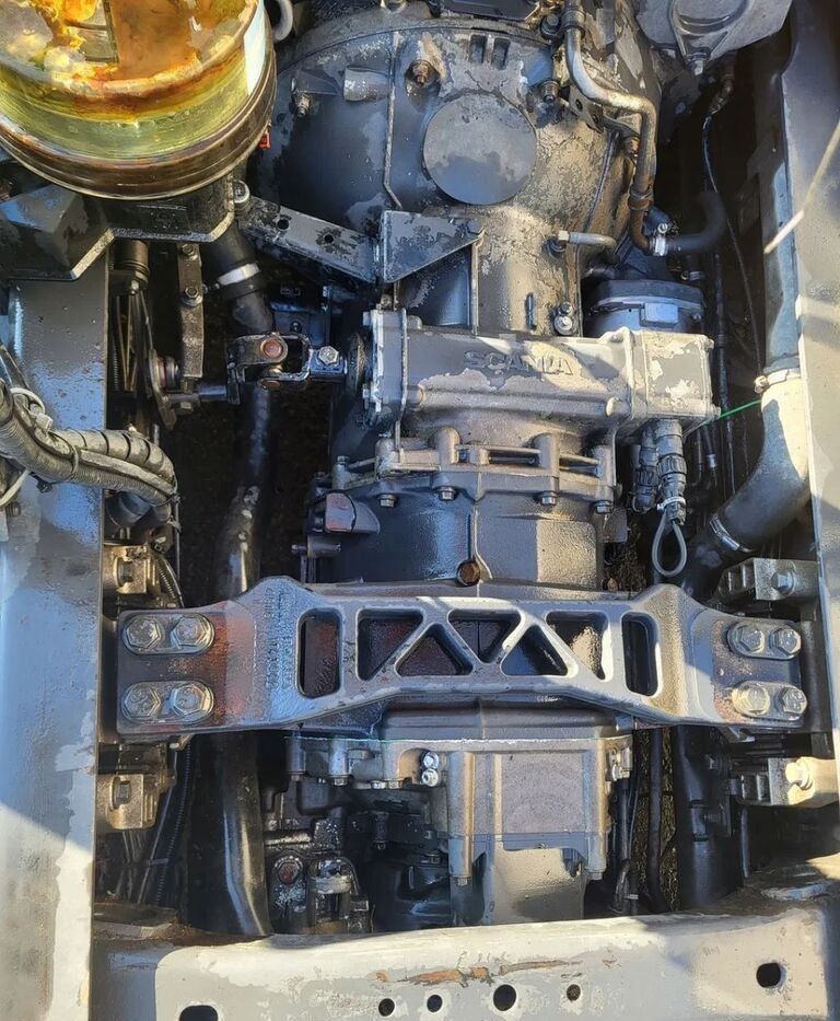 Scania GRS 895 R Scania GRS 895 R truck - Gearbox untuk Truk: gambar 2 Scania GRS 895 R Scania GRS 895 R truck - Gearbox untuk Truk: gambar 2