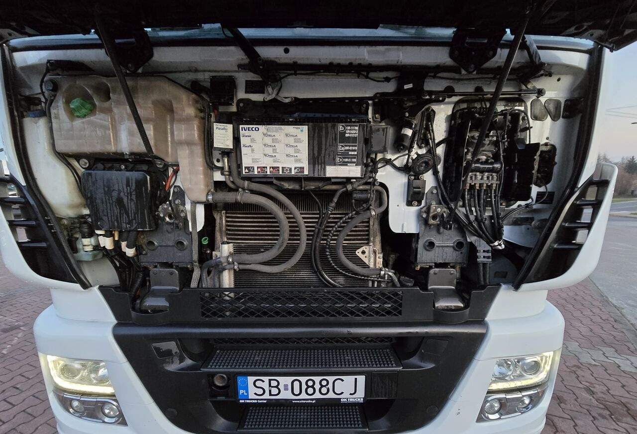 IVECO stralis - Tractor head: gambar 5 IVECO stralis - Tractor head: gambar 5