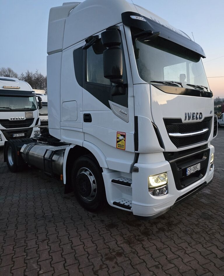 IVECO stralis - Tractor head: gambar 2 IVECO stralis - Tractor head: gambar 2