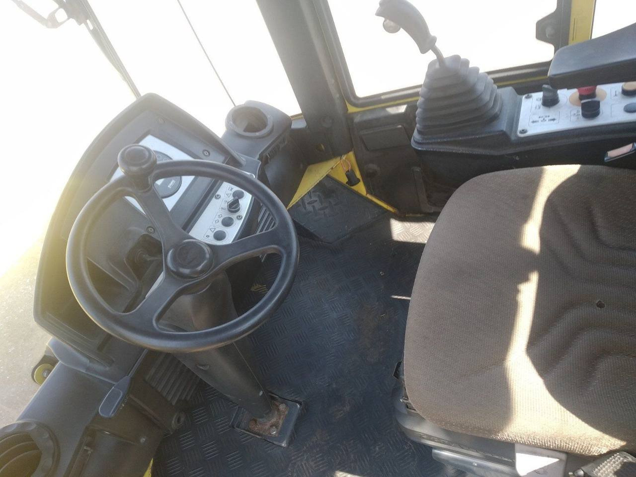BOMAG BW 216 DH-4 - Pemadat: gambar 4 BOMAG BW 216 DH-4 - Pemadat: gambar 4
