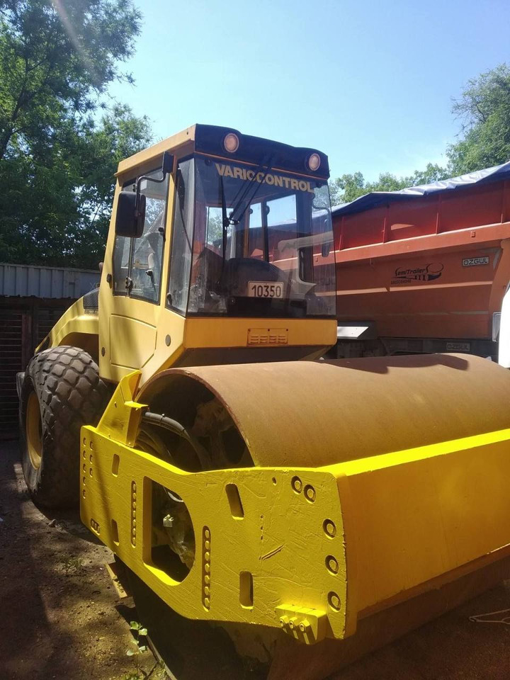 BOMAG BW 216 DH-4 - Pemadat: gambar 2 BOMAG BW 216 DH-4 - Pemadat: gambar 2