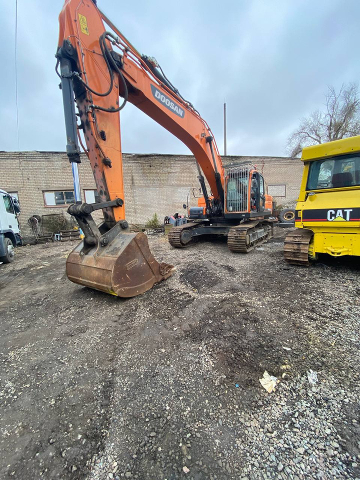DOOSAN DX 340LCA - Ekskavator perayap: gambar 1 DOOSAN DX 340LCA - Ekskavator perayap: gambar 1