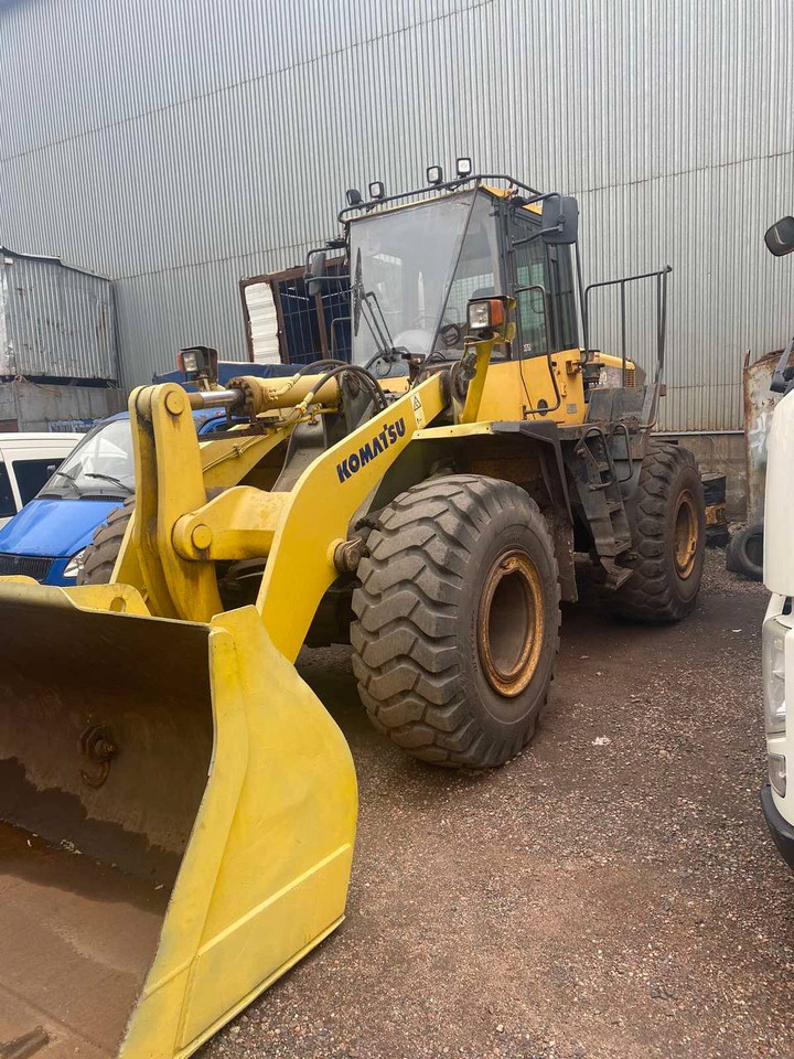 KOMATSU WA380-6 - Wheel loader: gambar 4 KOMATSU WA380-6 - Wheel loader: gambar 4