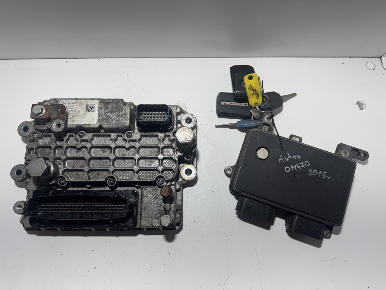 Mercedes Antos Actros MP4 - ECU untuk Truk: gambar 1 Mercedes Antos Actros MP4 - ECU untuk Truk: gambar 1