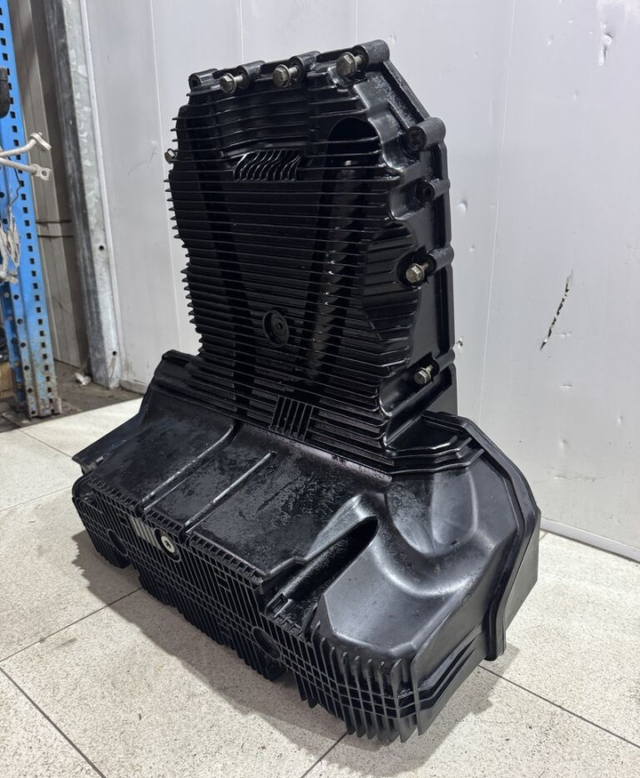 Mercedes-Benz Atego III E6 OM934 A934010XXXX Mercedes-Benz Atego III E6 OM934 - Crankcases untuk Truk: gambar 1 Mercedes-Benz Atego III E6 OM934 A934010XXXX Mercedes-Benz Atego III E6 OM934 - Crankcases untuk Truk: gambar 1