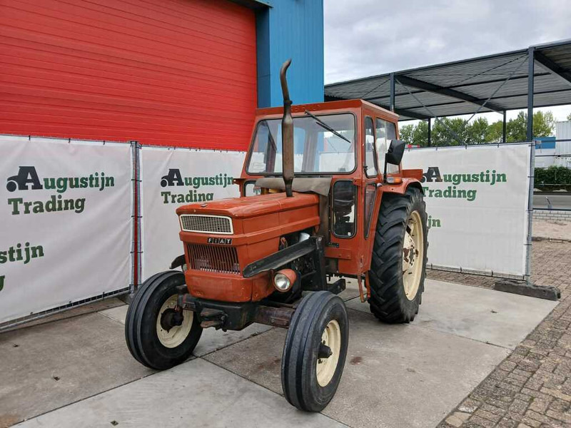 Fiat 640/8 - Traktor: gambar 4 Fiat 640/8 - Traktor: gambar 4