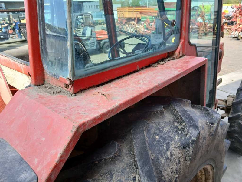 Renault 781-4 - Traktor: gambar 2 Renault 781-4 - Traktor: gambar 2
