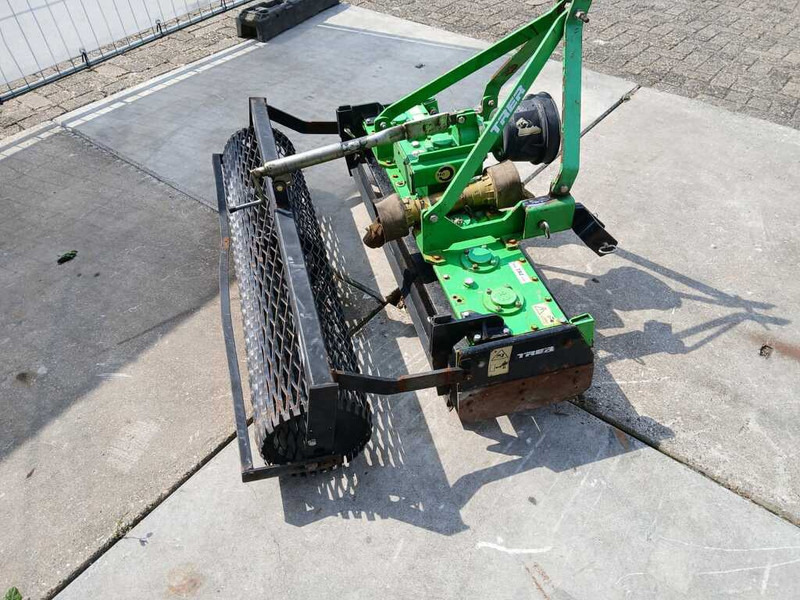 Trer MTZ 135 - Garu putar: gambar 4 Trer MTZ 135 - Garu putar: gambar 4