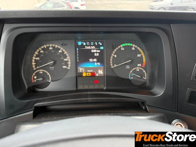 Truk sasis Mercedes-Benz Arocs 1836 A: gambar 7 Truk sasis Mercedes-Benz Arocs 1836 A: gambar 7