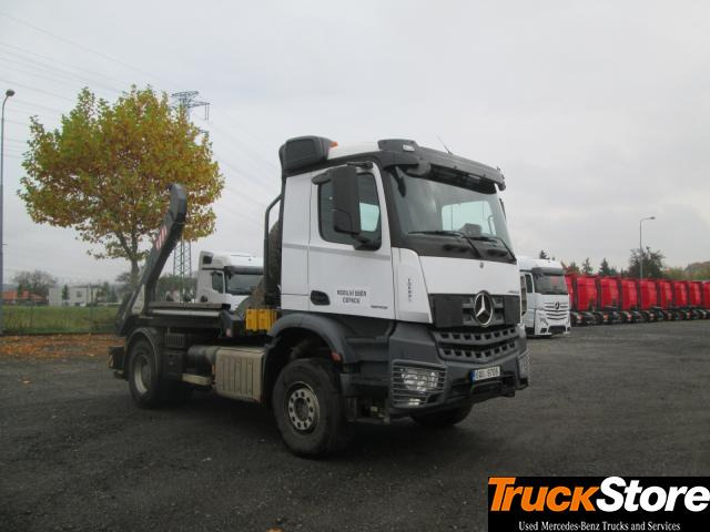 Mercedes-Benz Arocs 1845 LK - Truk skip loader: gambar 5 Mercedes-Benz Arocs 1845 LK - Truk skip loader: gambar 5