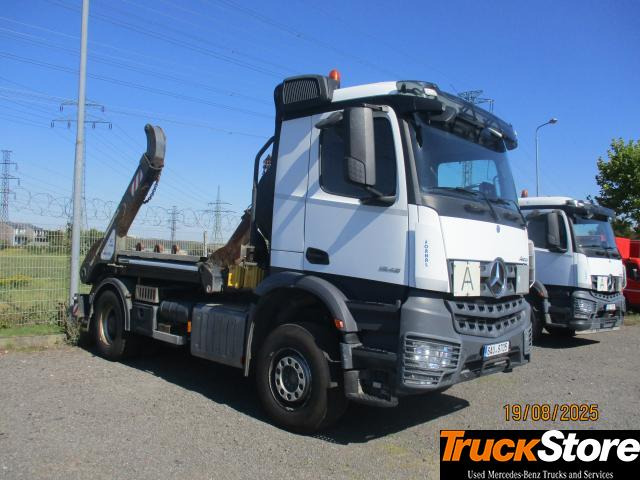 Mercedes-Benz Arocs 1845 LK - Truk skip loader: gambar 2 Mercedes-Benz Arocs 1845 LK - Truk skip loader: gambar 2