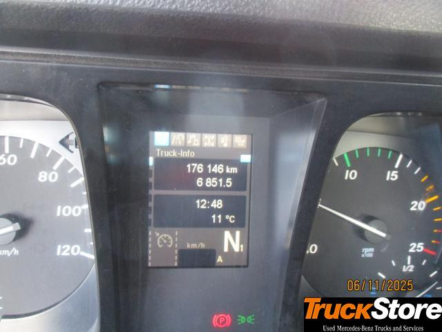 Mercedes-Benz Arocs 1846 LK - Truk skip loader: gambar 5 Mercedes-Benz Arocs 1846 LK - Truk skip loader: gambar 5