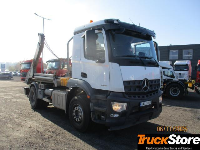 Mercedes-Benz Arocs 1846 LK - Truk skip loader: gambar 1 Mercedes-Benz Arocs 1846 LK - Truk skip loader: gambar 1