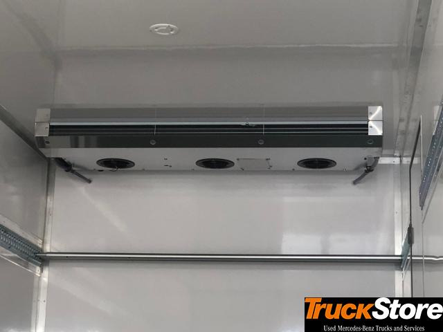 Mercedes-Benz eActros 300 L - Truk berpendingin: gambar 3 Mercedes-Benz eActros 300 L - Truk berpendingin: gambar 3