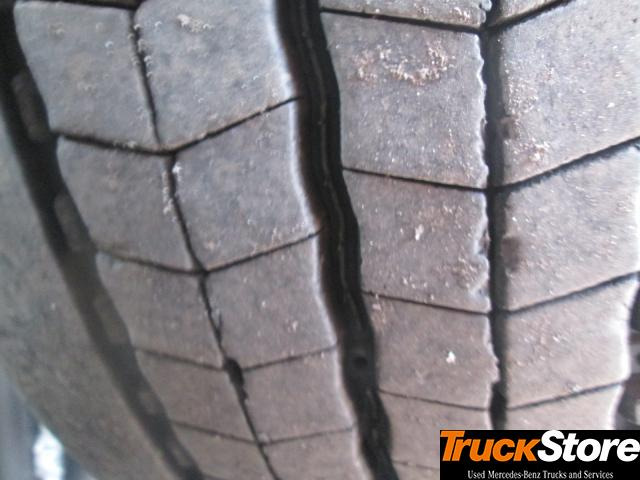 Tractor head Mercedes-Benz Actros 1845 LS nRL: gambar 6