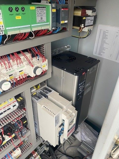 LIEBHERR 85EC-BFr.Tronic - Derek menara: gambar 2 LIEBHERR 85EC-BFr.Tronic - Derek menara: gambar 2