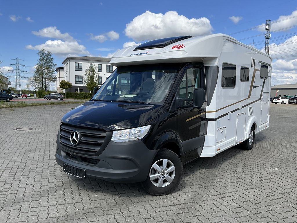 Mobil rumah semi-terintegrasi Eura Mobil PT 696 EB Mondial Plus Dachklima NAVI Kamera: gambar 1