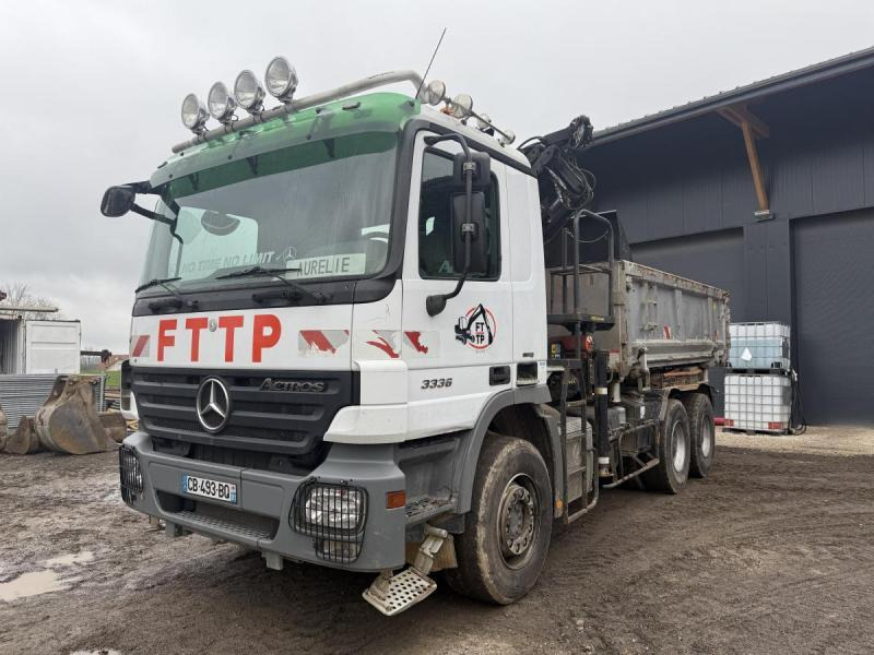 Mercedes Actros 3336 - Truk jungkit: gambar 3 Mercedes Actros 3336 - Truk jungkit: gambar 3