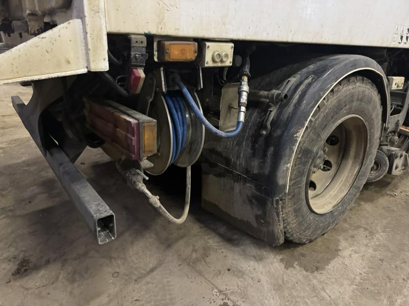 Penyapu jalan Mercedes Atego 1524: gambar 6