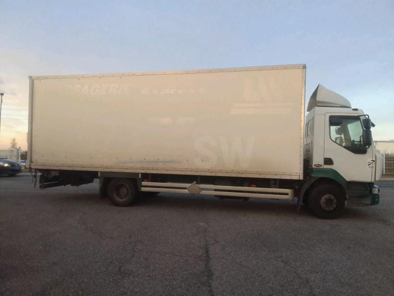 Renault Midlum 270 - Truk box: gambar 3 Renault Midlum 270 - Truk box: gambar 3