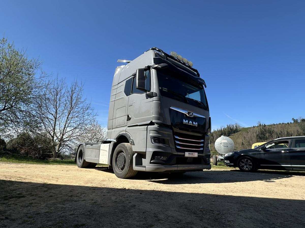MAN TGX 18.510 - Tractor head: gambar 1 MAN TGX 18.510 - Tractor head: gambar 1