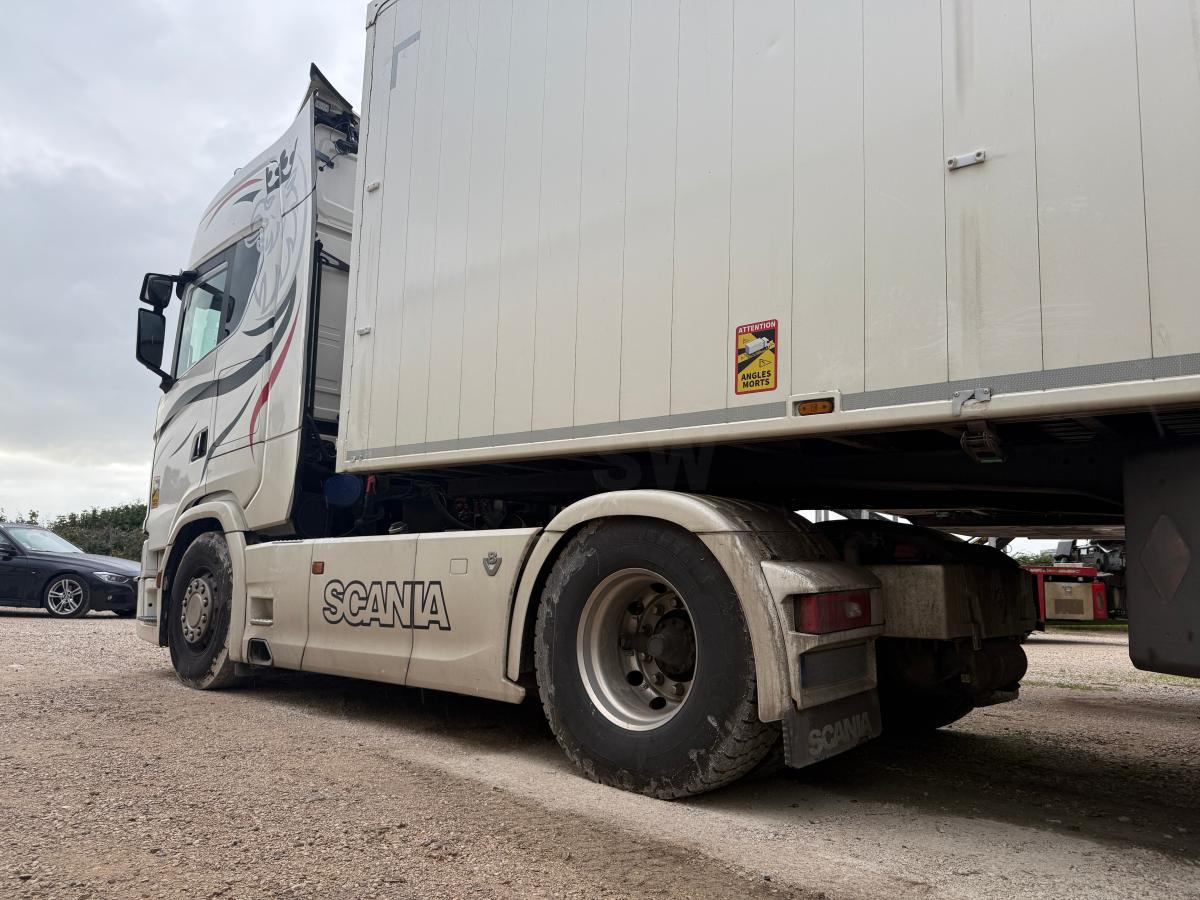 Scania S580 - Tractor head: gambar 5 Scania S580 - Tractor head: gambar 5