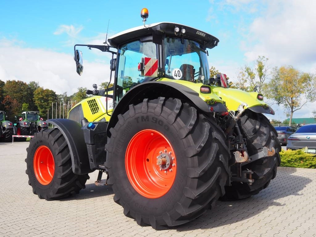 Claas Axion 810 Cmatic - Traktor: gambar 2 Claas Axion 810 Cmatic - Traktor: gambar 2