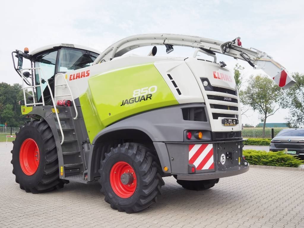 Claas Jaguar 850 4WD - Pemanen hijauan: gambar 2 Claas Jaguar 850 4WD - Pemanen hijauan: gambar 2