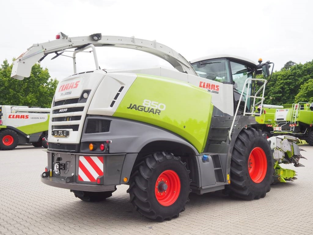 Claas Jaguar 850 + Orbis 450 - Pemanen hijauan: gambar 3 Claas Jaguar 850 + Orbis 450 - Pemanen hijauan: gambar 3