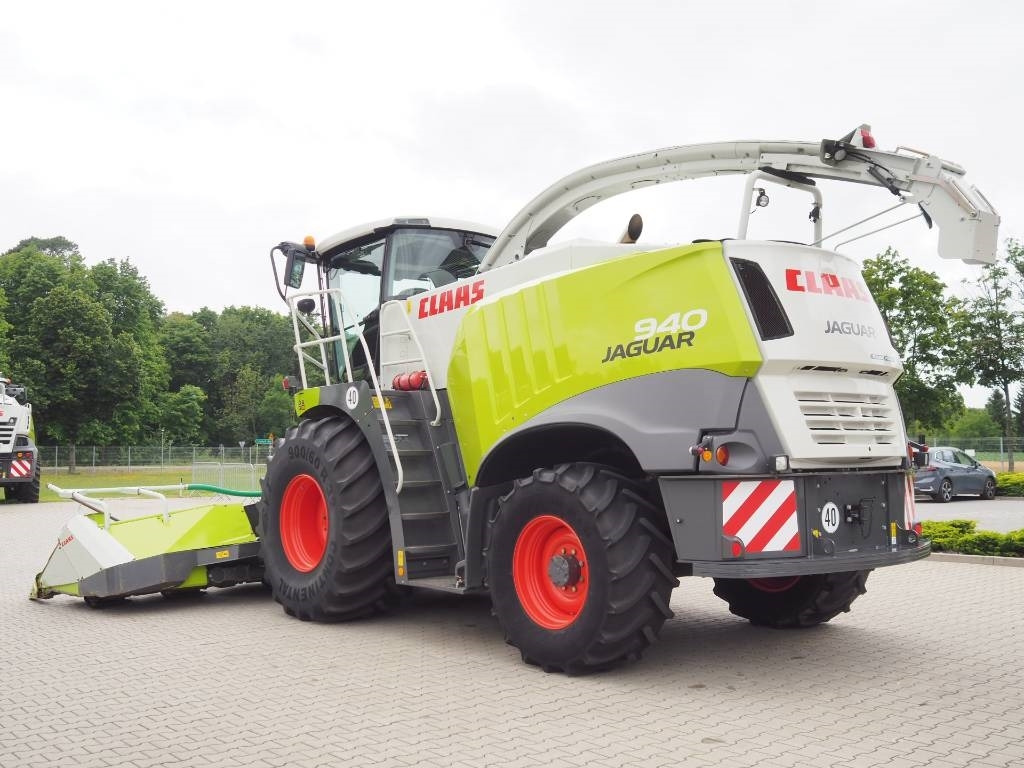 Claas Jaguar 940 4WD + Orbis 600 SD - Pemanen hijauan: gambar 2 Claas Jaguar 940 4WD + Orbis 600 SD - Pemanen hijauan: gambar 2